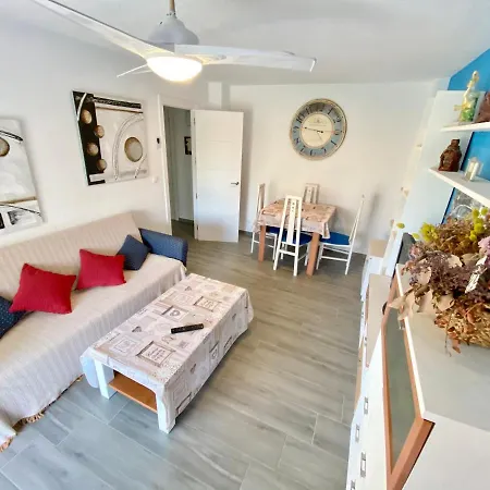 Avenida Costablanca Apartamento A 100 Metros De La Playa De San Juan 公寓